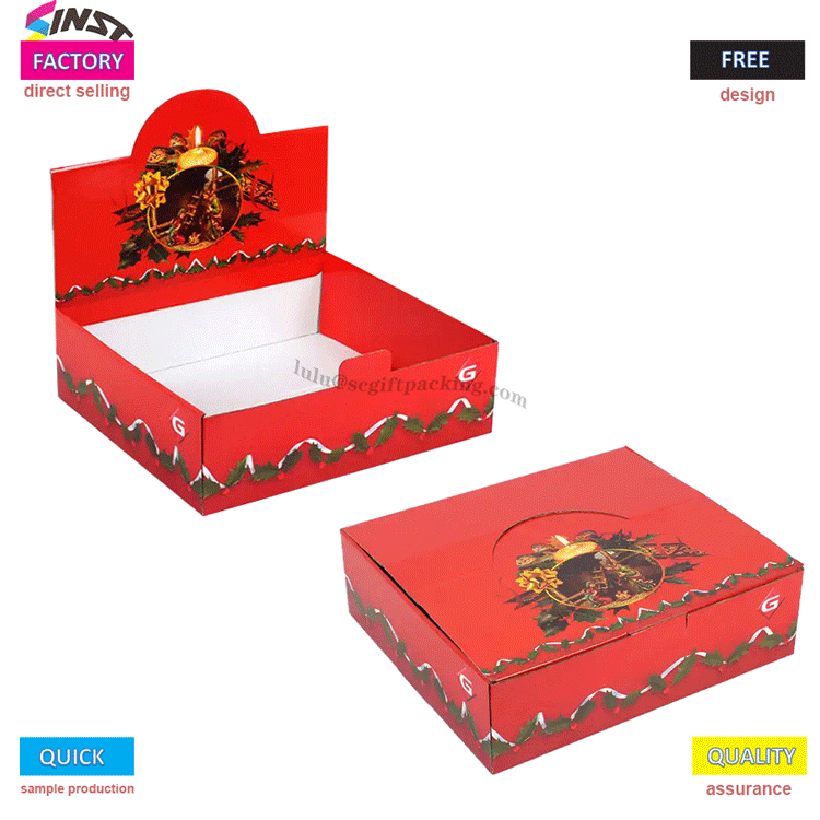 Expositor de mesa de Natal esquema de cores clássico acende sensação de cerimônia festiva na mesa